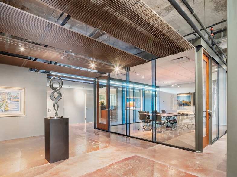 More Photos Of 201 NW 10th St, Oklahoma City Storefront Retail Office For Lease