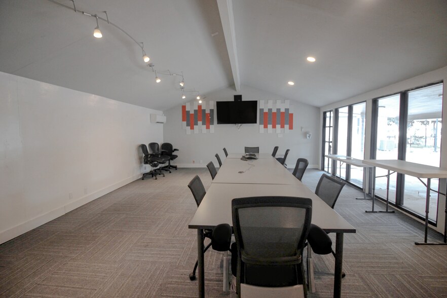 More Photos Of , San Antonio Office For Sale