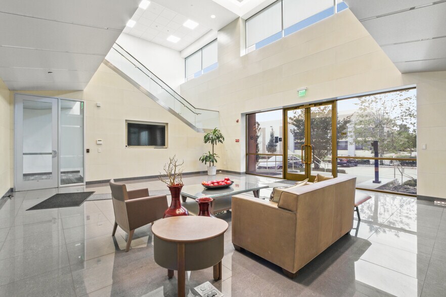 More Photos Of 408 Saturn St, Brea Warehouse For Sale