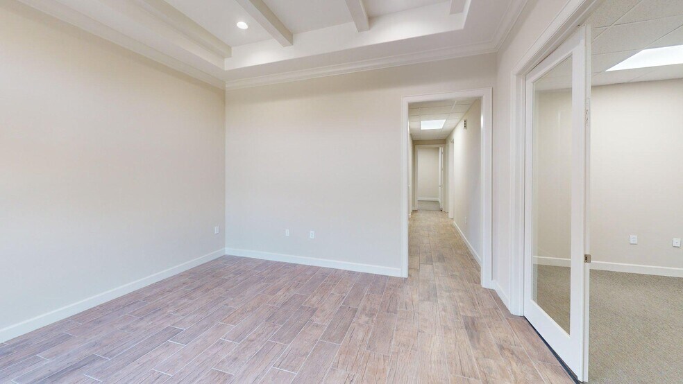 More Photos Of 8118 Fry Rd, Cypress Office For Lease