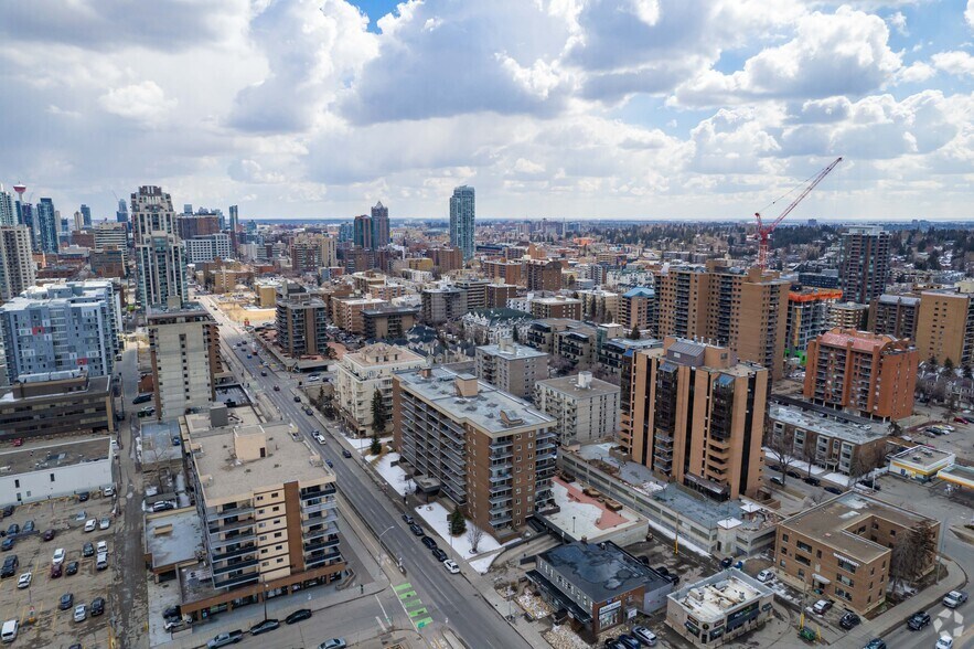 More Photos Of 1334-1340 12 Ave SW, Calgary Apartments For Sale