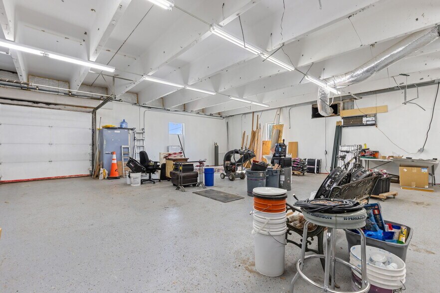 More Photos Of 5595 Arapahoe Ave, Boulder Light Manufacturing For Sale