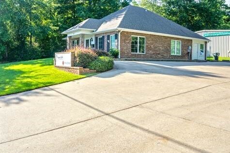 More Photos Of 2702 Calloway Rd, Tyler Office For Lease