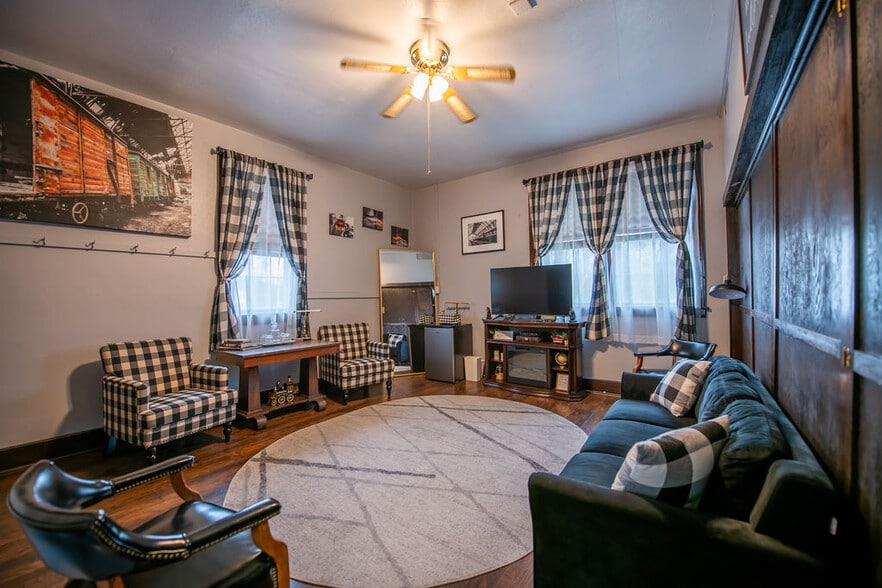 More Photos Of 14760 Gaskill Dr NE, Alliance Daycare Center For Sale