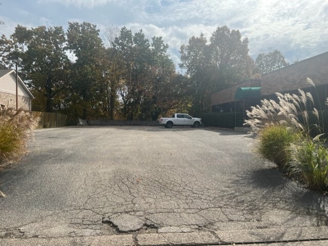 More Photos Of 2 Players Club Dr, Charleston Medical For Sale