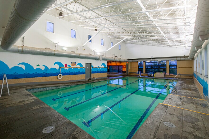 More Photos Of 1713 Beavercreek Rd, Oregon City Freestanding For Lease