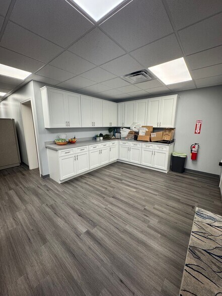 More Photos Of 11235 N St. Johns Industrial Pky, Jacksonville Warehouse For Lease