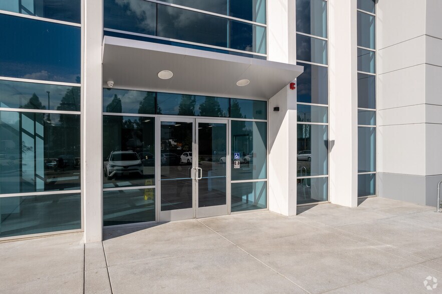 More Photos Of 333 S Hacienda Blvd, City Of Industry Warehouse For Sale