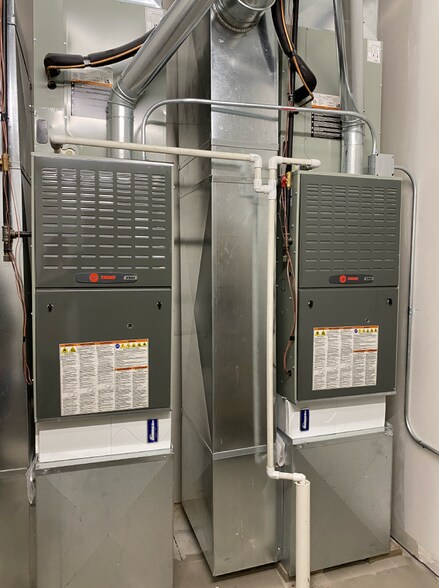 More Photos Of 2120 E Market St, Logansport Storefront Retail Office For Lease