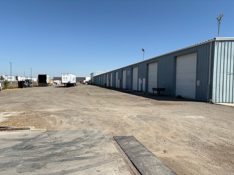 More Photos Of 4807 Airport Way, Stockton Warehouse For Lease
