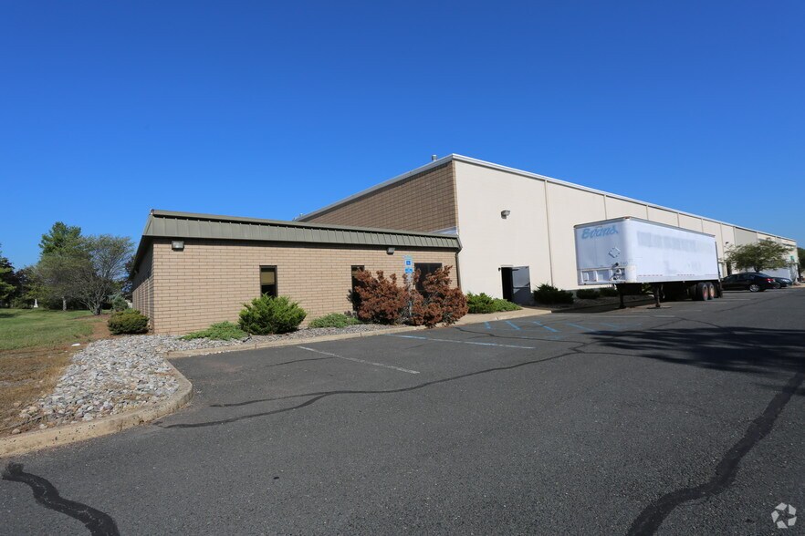 More Photos Of 171 Industrial Pky, Branchburg Manufacturing For Lease