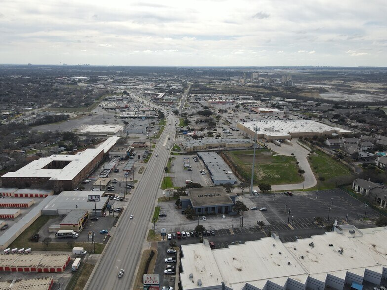 More Photos Of 12521 Nacogdoches Rd, San Antonio Medical For Lease