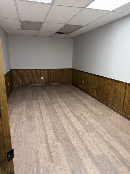 More Photos Of 6400 S Washington St, Amarillo Warehouse For Lease