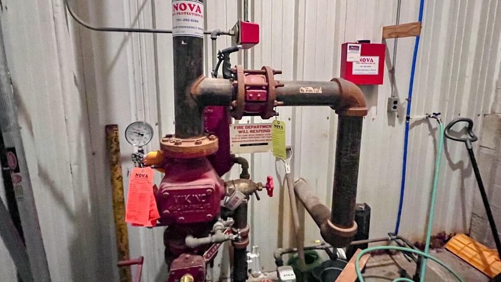 More Photos Of 310 34th Ave W, Alexandria Freestanding For Sale