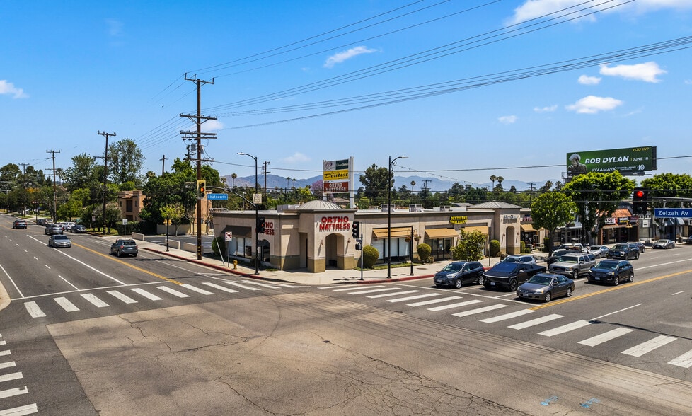 Primary Photo Of 17851 Chatsworth St, Granada Hills Freestanding For Sale