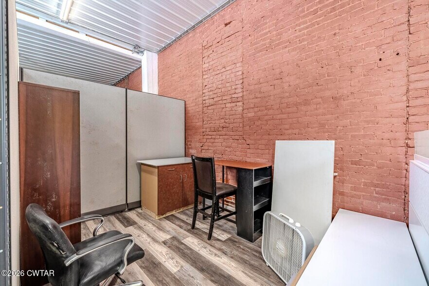 More Photos Of 2372 Cedar St, McKenzie Storefront Retail Office For Sale