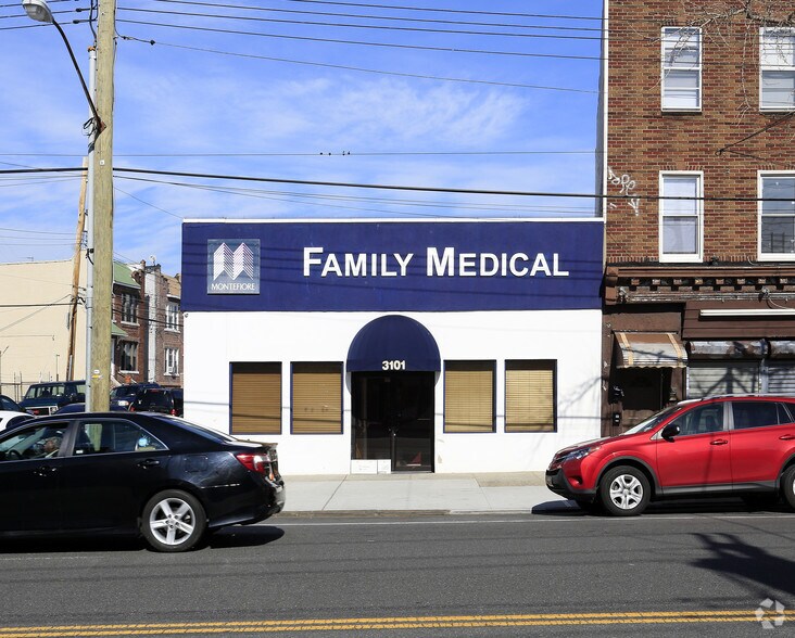 More Photos Of 3101 E Tremont Ave, Bronx Medical For Sale