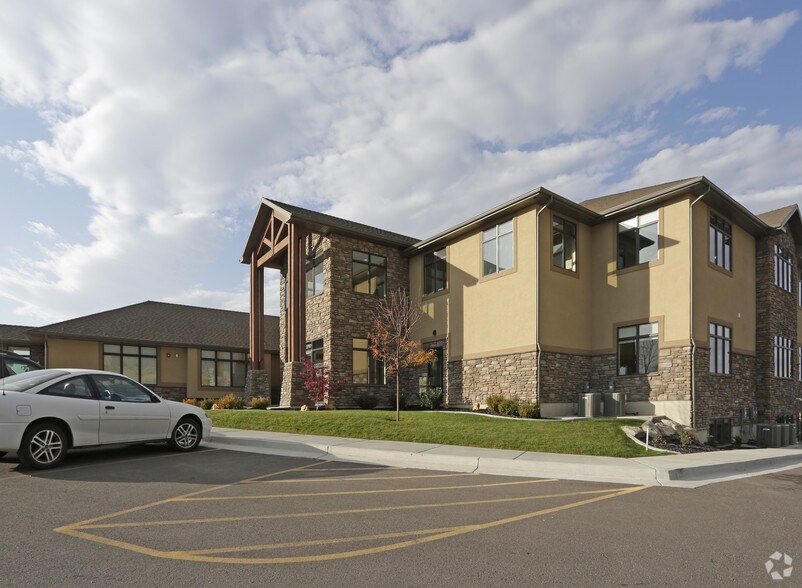 More Photos Of 2797 N Highway 89, Pleasant View Office For Lease