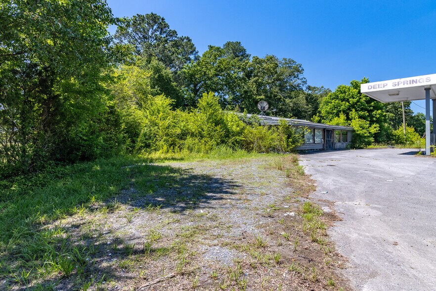 More Photos Of 1640 Beaverdale Rd NE, Dalton General Retail For Sale