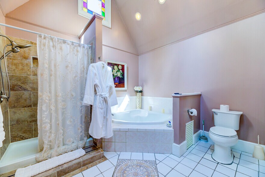 More Photos Of 4188 Nelson Rd, New Church Hotel For Sale