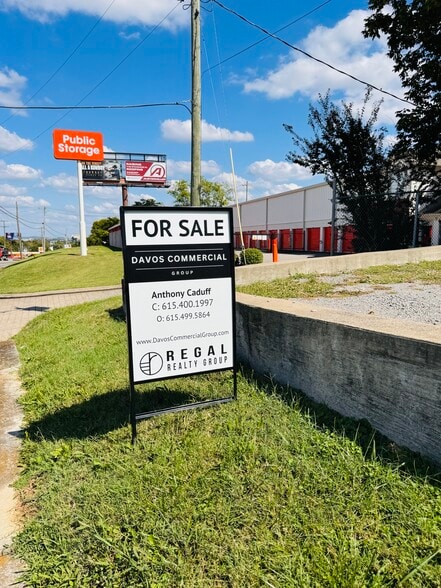 More Photos Of 6119 Charlotte Ave, Nashville Storefront Retail Office For Sale