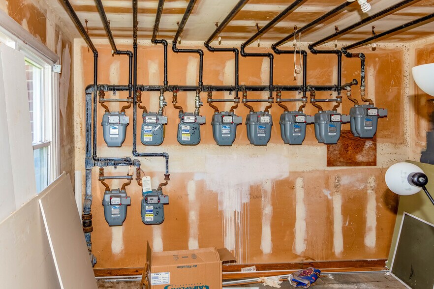 More Photos Of 1214 Walker Ave, Baltimore Apartments For Sale