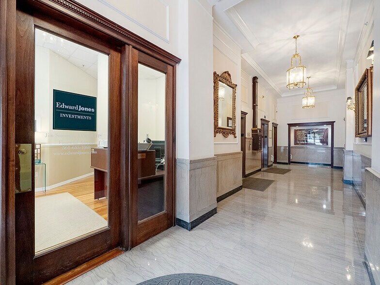 More Photos Of 120 S Olive Ave, West Palm Beach Office Residential For Lease