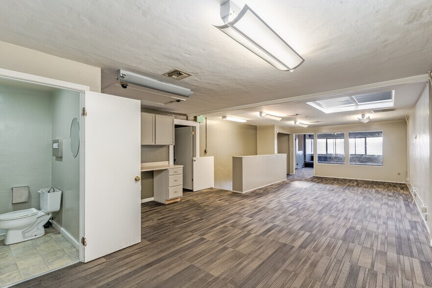 More Photos Of 2314-2318 Central Ave, Alameda Storefront Retail Office For Sale