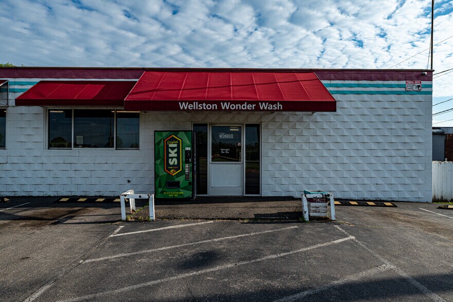 More Photos Of 21 State Route 93, Wellston Specialty For Sale