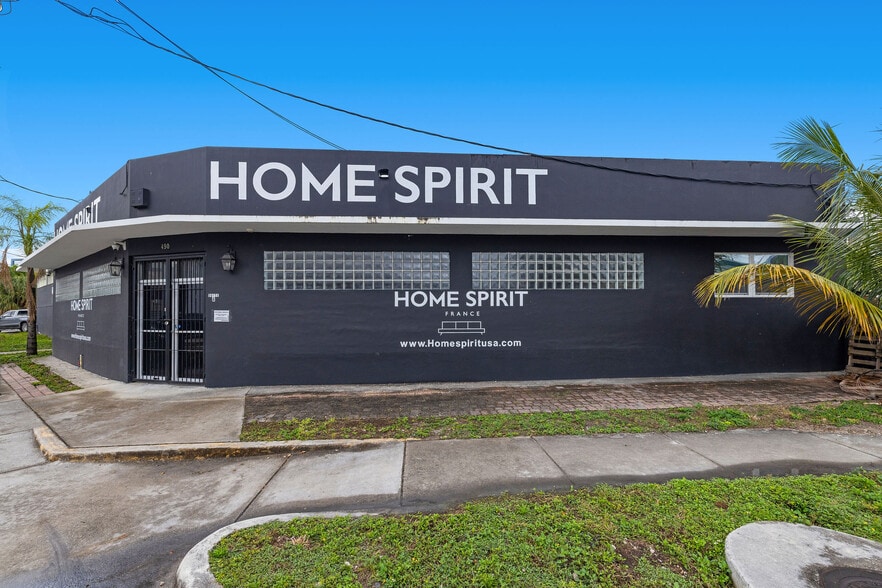 More Photos Of 442-490 NW South River Dr, Miami Warehouse For Lease