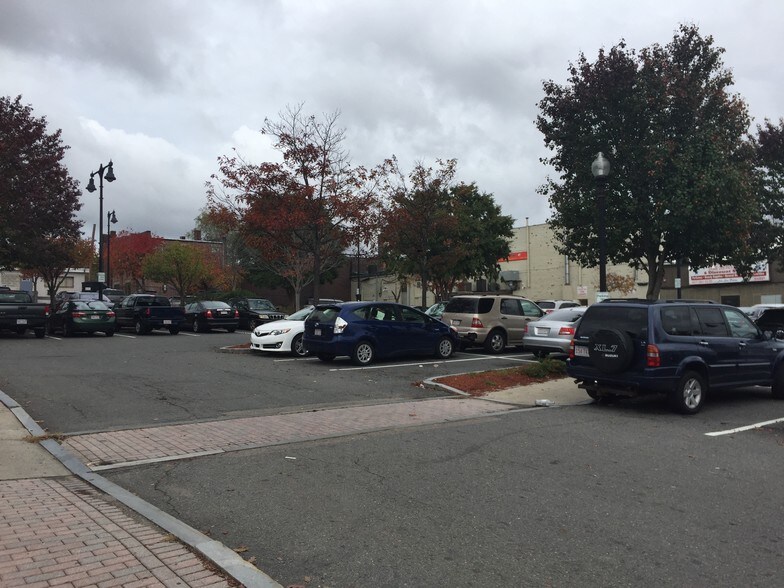 More Photos Of 1224 Hyde Park Ave, Hyde Park Loft Creative Space For Lease