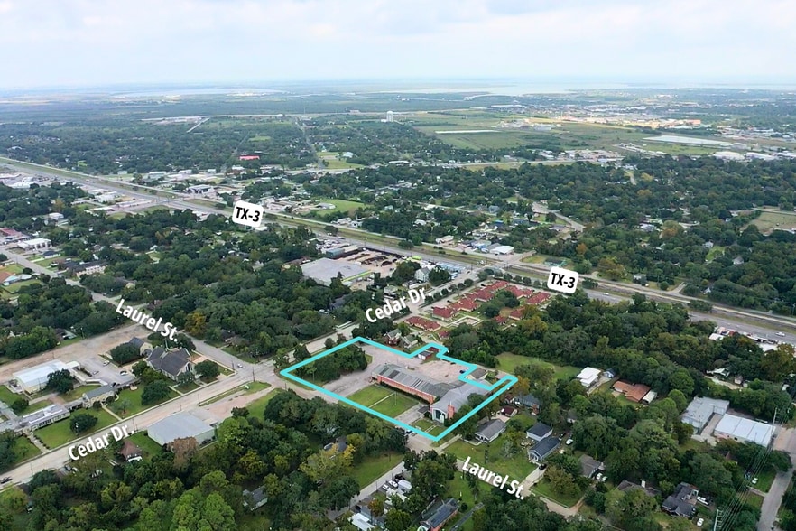 More Photos Of 821 Laurel St, La Marque Religious Facility For Sale