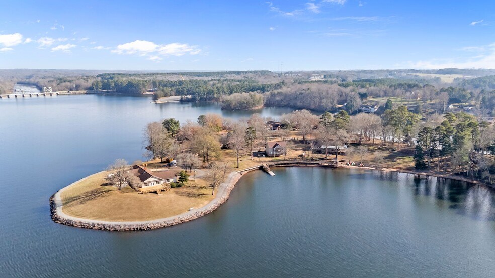 More Photos Of 6692 Valwood Rd, Conover Specialty For Sale