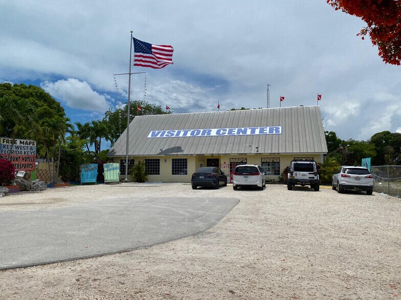 More Photos Of 106240 Overseas Hwy, Key Largo Office For Sale