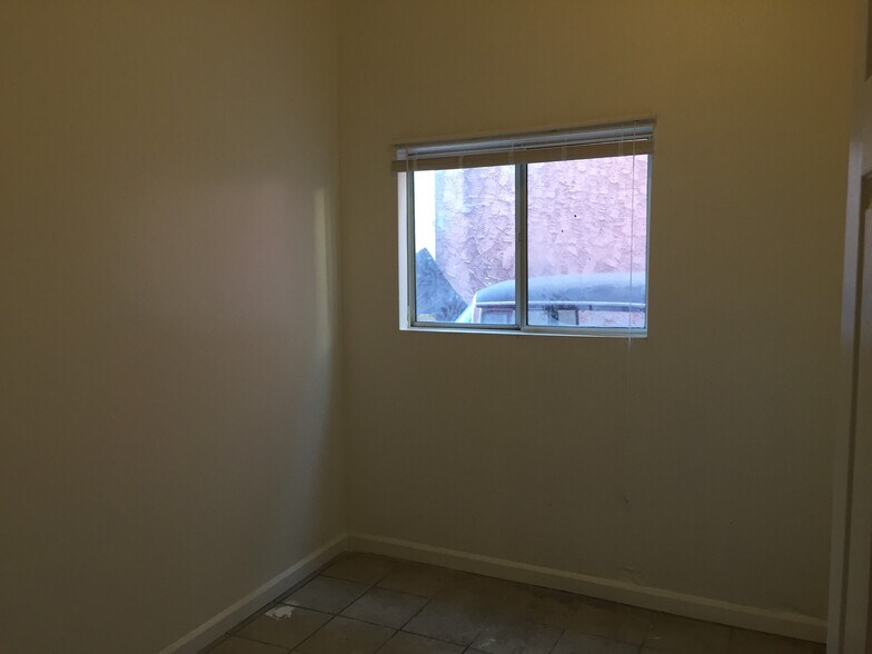 More Photos Of 7406-7408 S Western Ave, Los Angeles Office For Sale