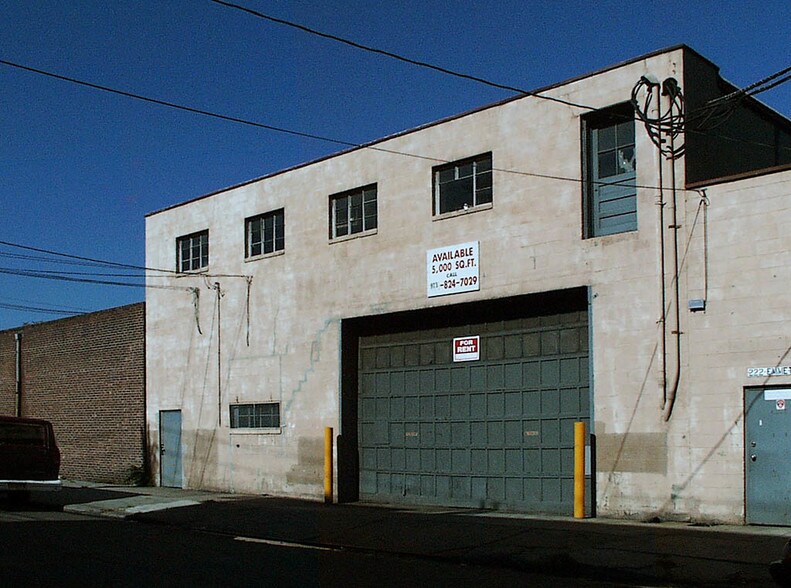 More Photos Of 222 Emmet St, Newark Warehouse For Lease