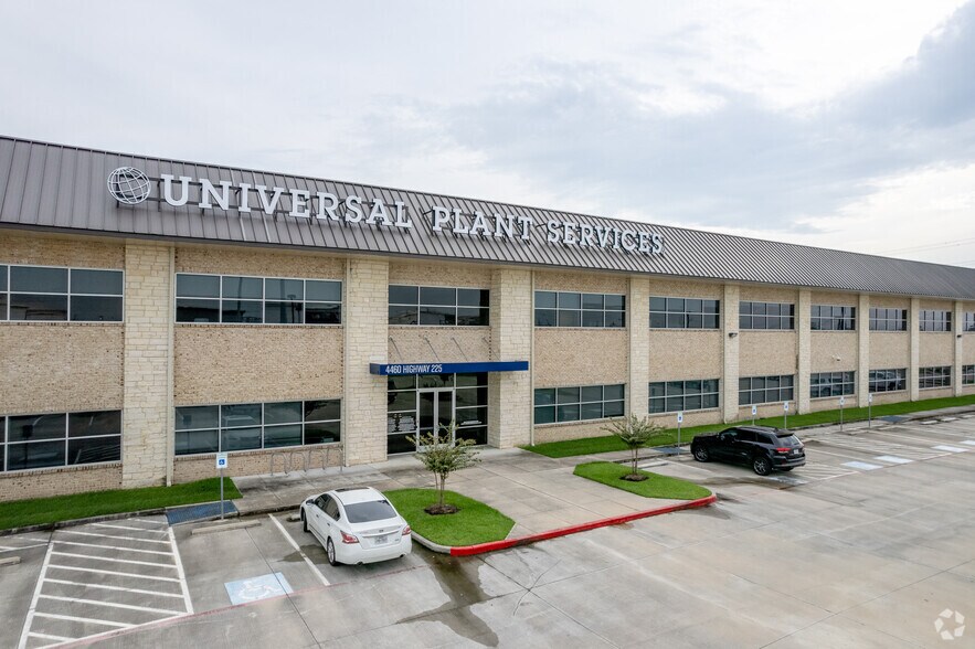 More Photos Of 4460 Highway 225, Deer Park Office For Lease