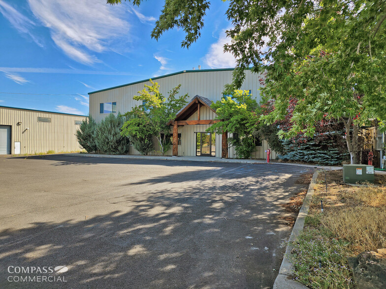 Primary Photo Of 63360 Powell Butte Hwy, Bend Warehouse For Sale