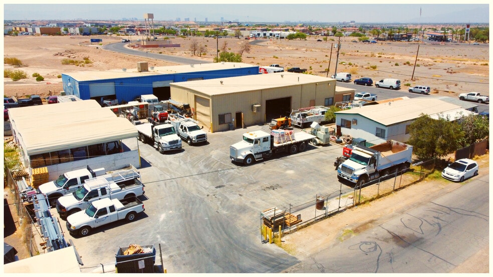 More Photos Of 229 W Foster Ave, Henderson Service For Sale