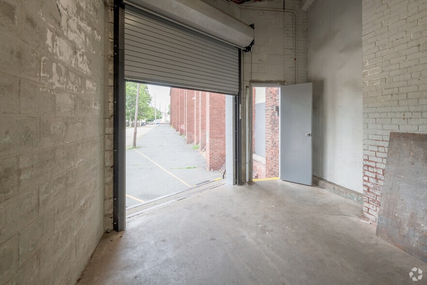 More Photos Of 75 David St, New Bedford Manufacturing For Lease