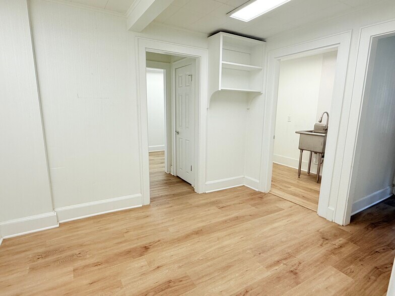 More Photos Of 155 Greenwood Ave, Bethel Unknown For Lease