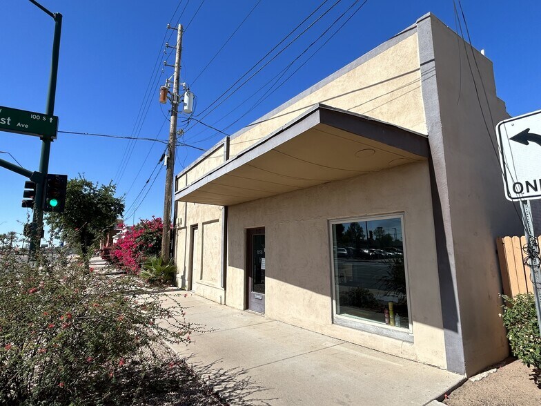 More Photos Of 112 S Country Club Dr, Mesa Light Distribution For Sale