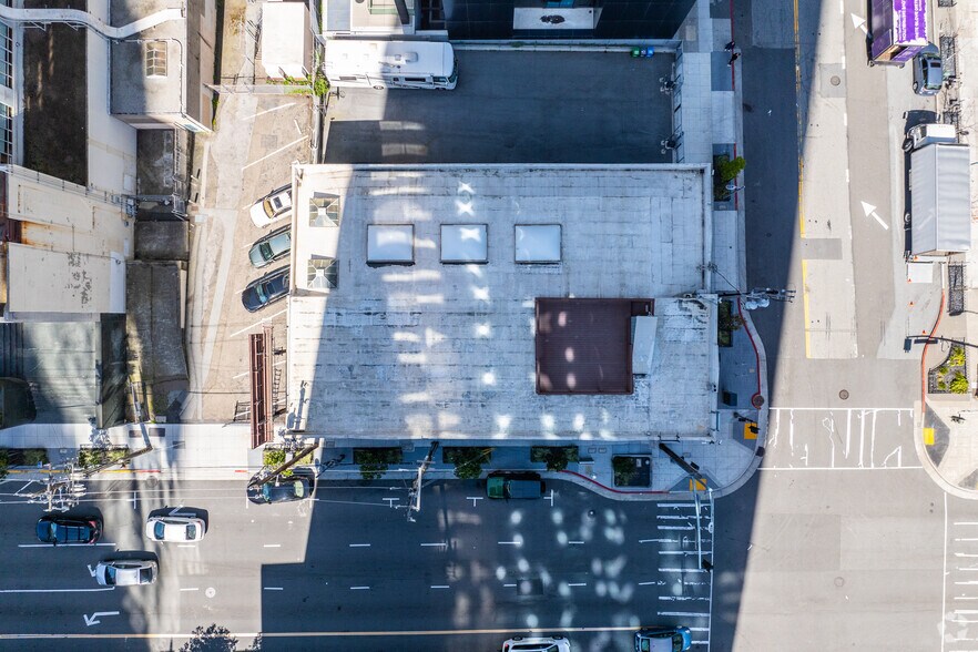 More Photos Of 390 Fremont St, San Francisco Loft Creative Space For Lease