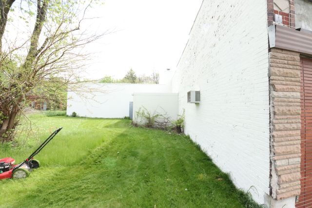 More Photos Of 9926 Conner St, Detroit Light Manufacturing For Sale