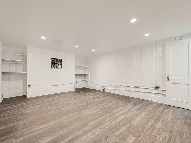 More Photos Of 2116 N Charles St, Baltimore Apartments For Sale
