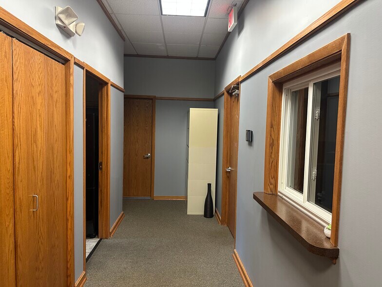 More Photos Of 5950 Lincoln Ave, Lisle Medical For Lease