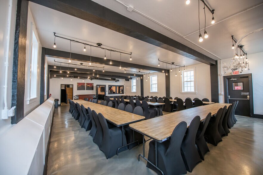 More Photos Of 14760 Gaskill Dr NE, Alliance Daycare Center For Sale