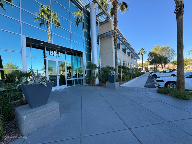 Primary Photo Of 8311 W Sunset Rd, Las Vegas Office For Lease