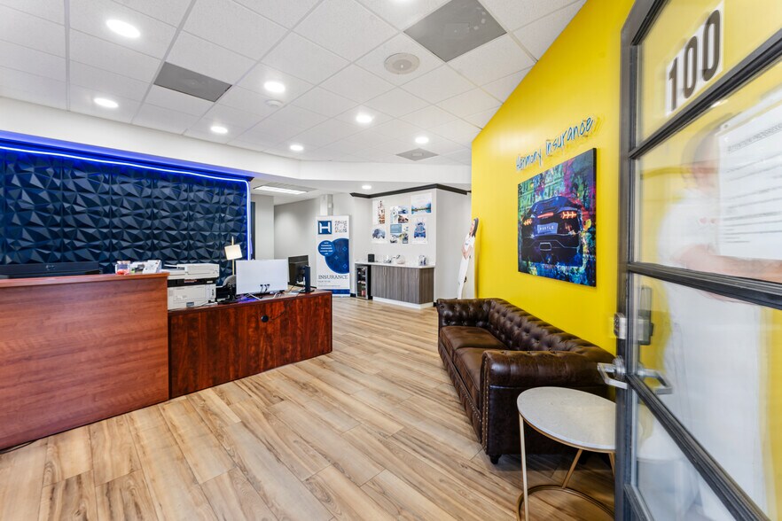 More Photos Of 6319 Cypresswood Dr, Spring Medical For Lease