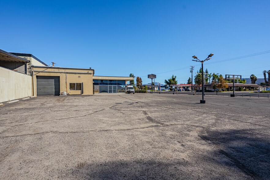 More Photos Of 3630 E Florida Ave, Hemet Auto Dealership For Sale